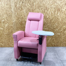 【中古】タカラベルモント　ネイルチェア 『REINE II Cil（レーヌ2 シル）』ピンク