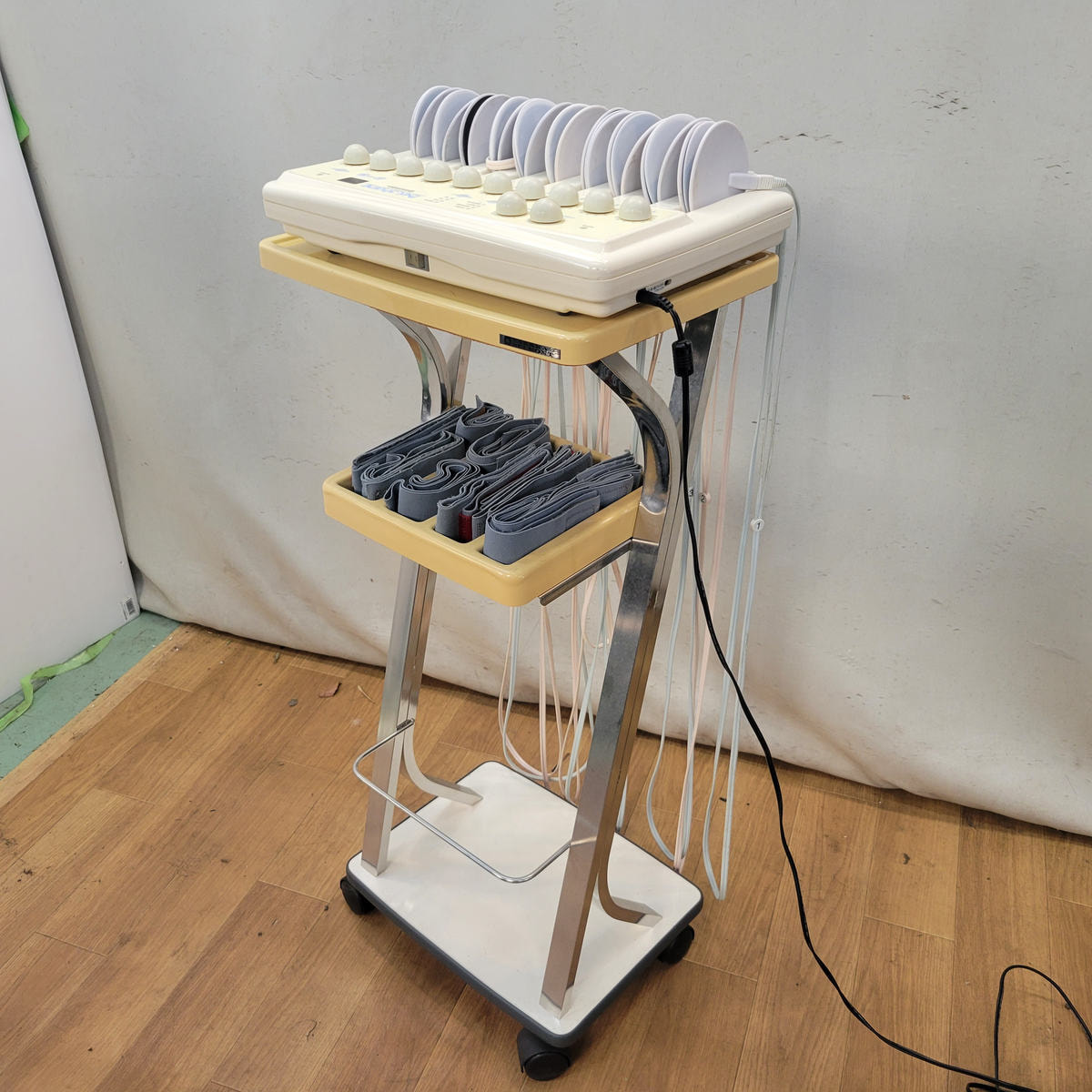 ベルシェイプ　タカラベルモント　美容機器 Belshape（ベルシェイプ）の卸・通販 | ビューティガレージ