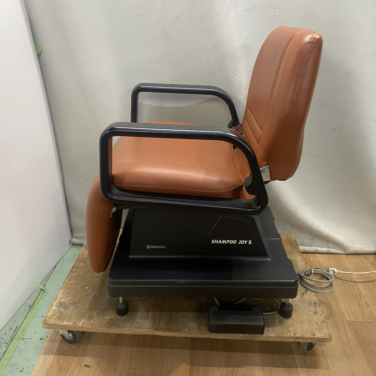 シャンプーJOY2 レッグレスト連動 の卸・通販 | ビューティガレージ