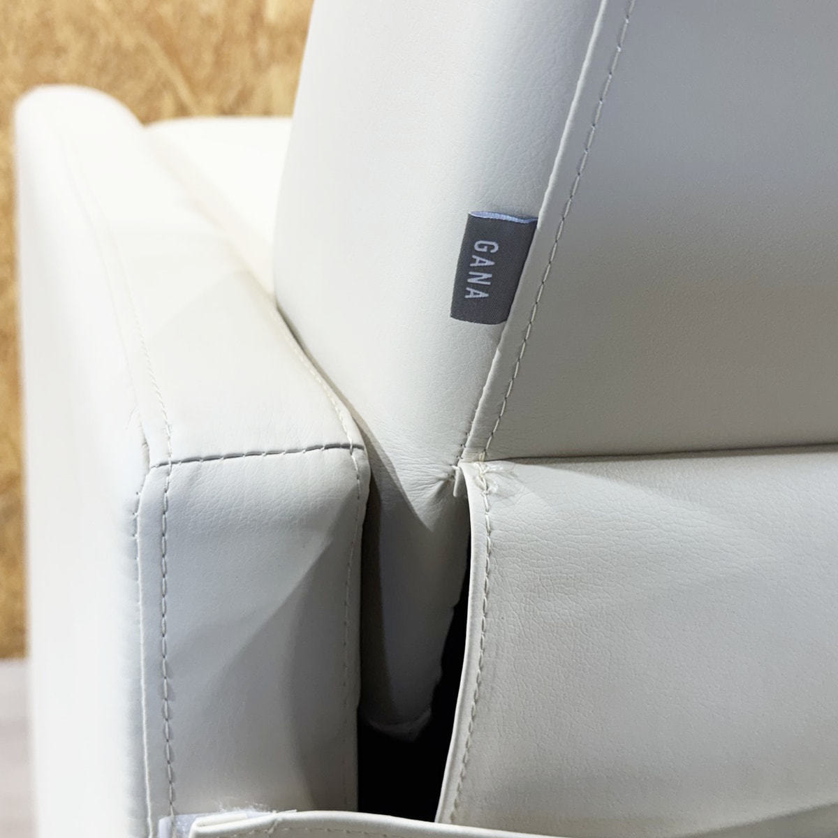 中古】ビューティガレージ 電動リクライニングチェア 『【GANA