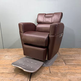 TAKARA BELMONT（タカラベルモント）のエステベッド/リクライニング