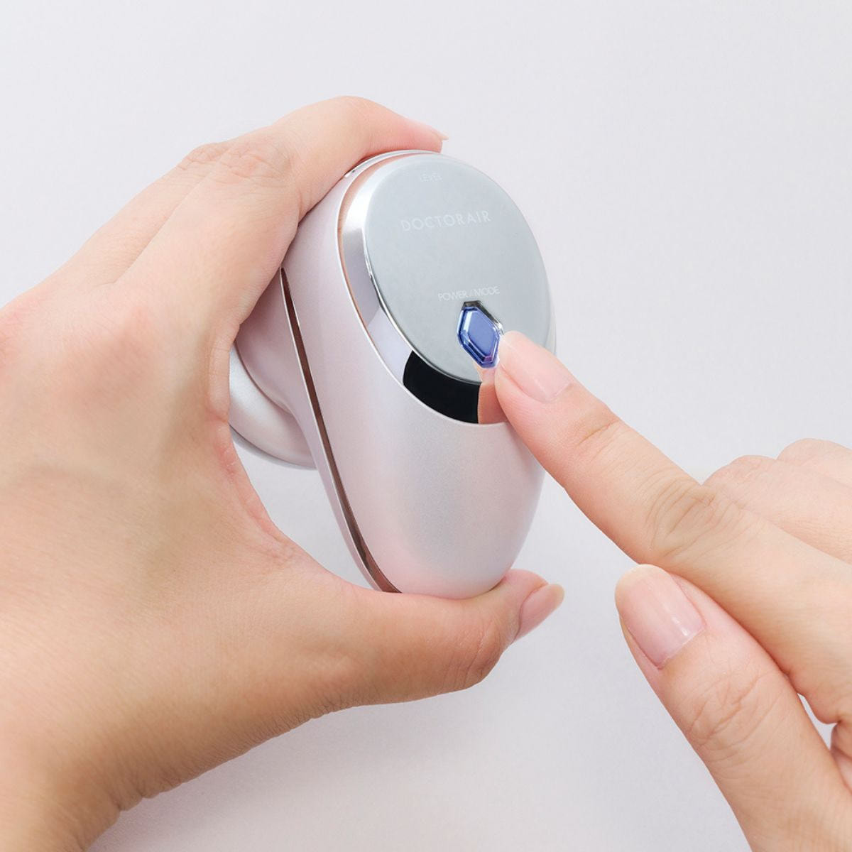 ドクターエア リフトライザー セレニティホワイトの卸・通販