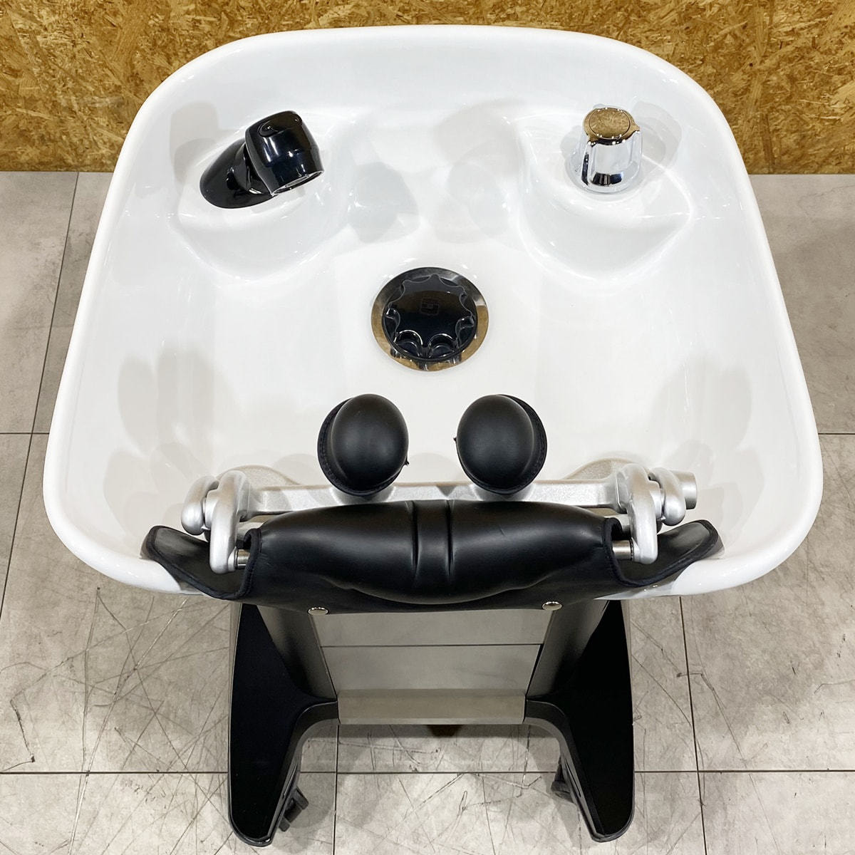 中古】タカラベルモント製 リアシャンプー用ボール『YUME OASIS（ユメ