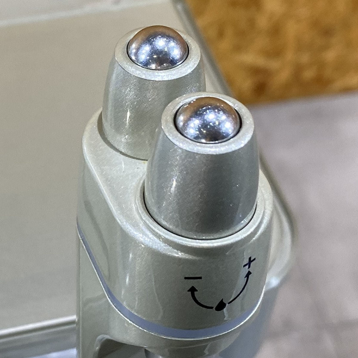 美容機器 METOX-H2 | 次世代型毛穴ジェットピーリングで最高峰レベルの