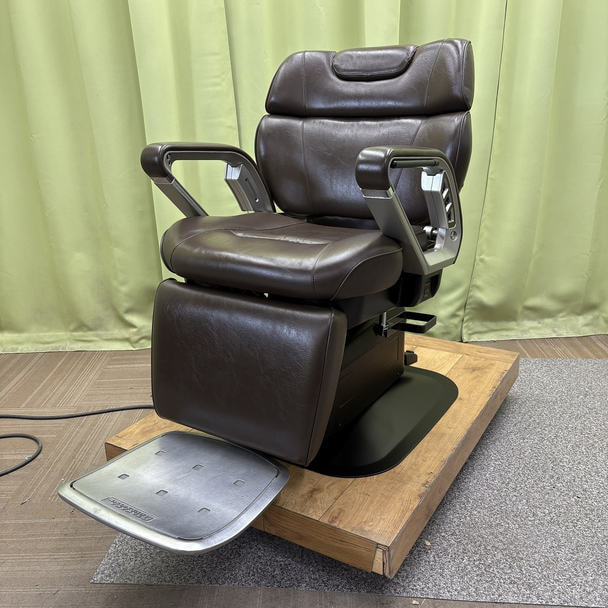 INOVA (イノーヴァ) 背もたれ分離・レッグレスト連動タイプ 1
