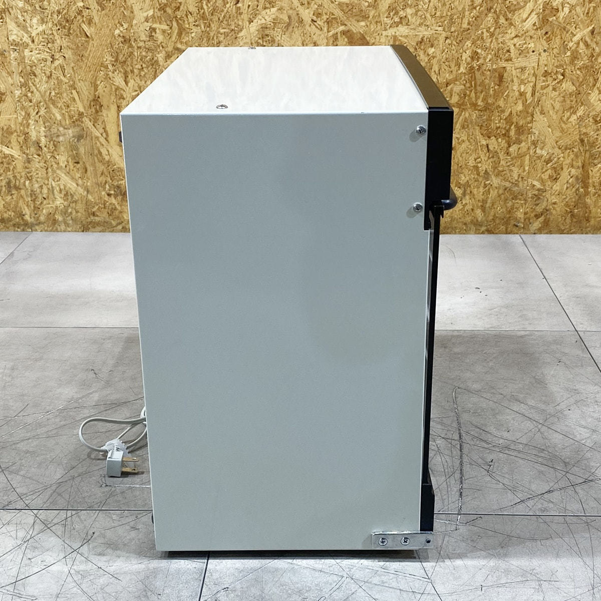 中古　タカラベルモント ステリライザー 紫外線消毒器 EX-UV100 タカラベルモント消毒器 EX-UV100の卸・通販 | ビューティガレージ