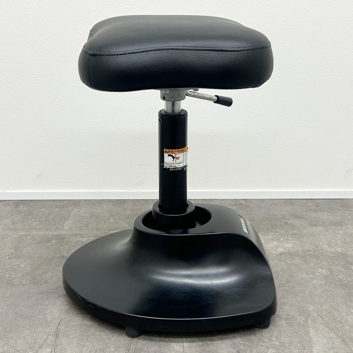 ESPOIR（エスポワール）スツール （レザー張替）の卸・通販