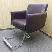 カラベルモント スタイリングソファ２ Coff コフ ブラウン アルミバー付 床固定ポンプベース