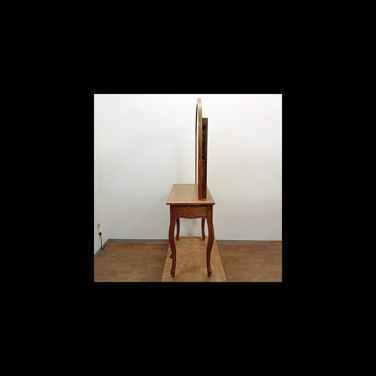 自立式片面ドレッサー 木製アーチ型 ナチュラルウッド 木目ブラウンの