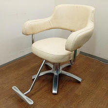 タカラベルモント Minamo ミナモ アイボリー 新品レザー張替済