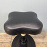 タカラベルモント ESPOIR STOOL（エスポワールスツール） 4