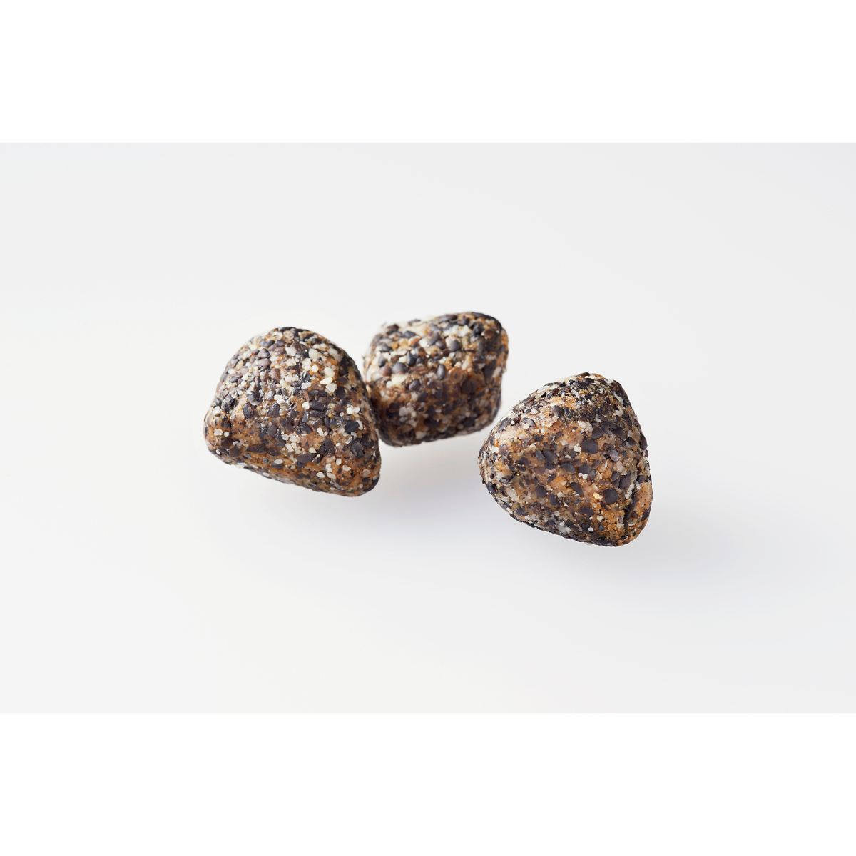 だいじょうぶなもの 黒胡麻きなこまる 60gの卸・通販 | ビューティガレージ