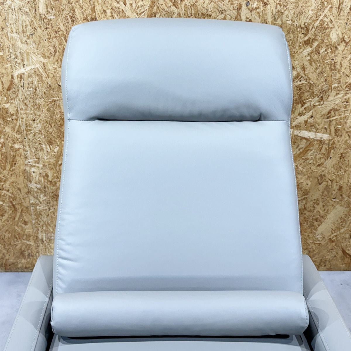 中古】ビューティガレージ 電動リクライニングチェア 『【GANA