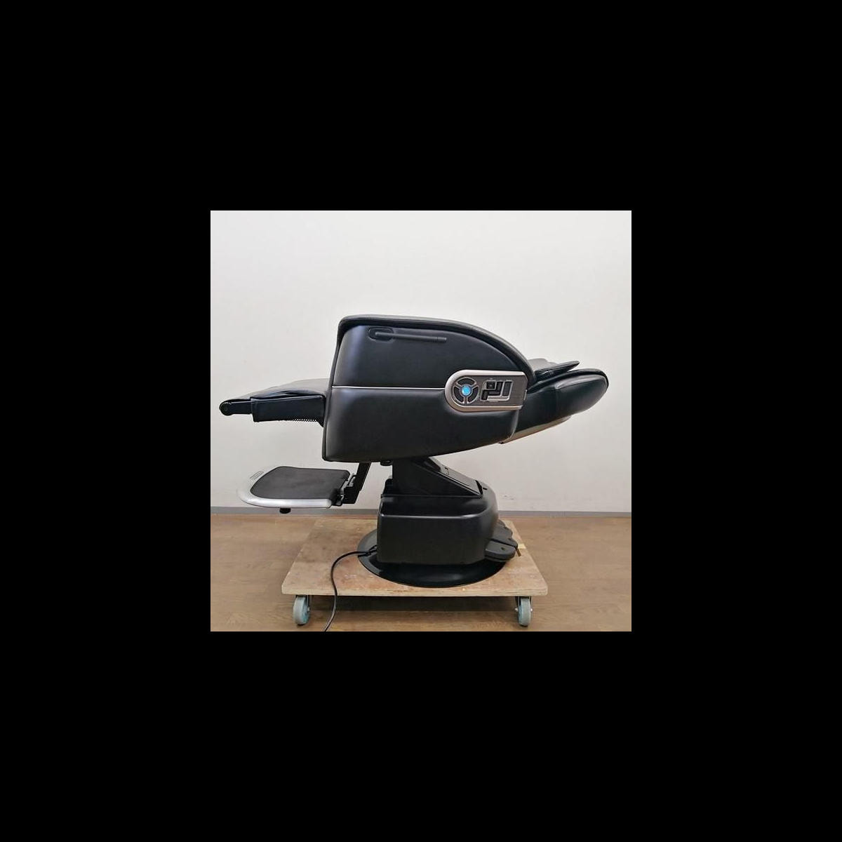 タカラベルモント MARVEL マーヴェル ブラック LXRタイプ ロールアップ