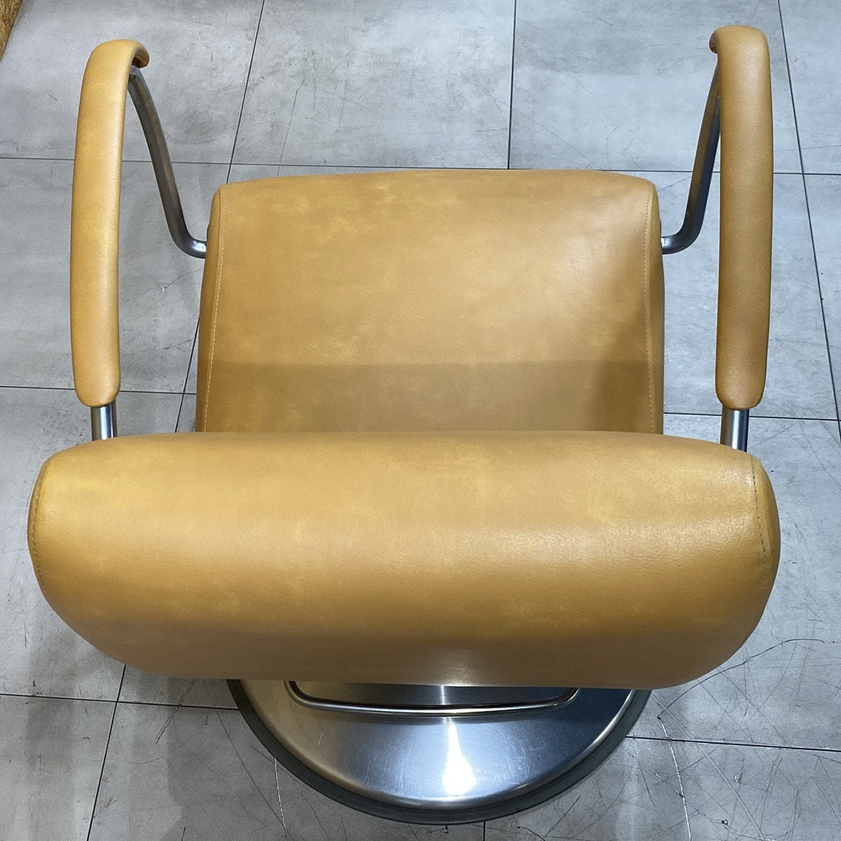 中古】タカラベルモント セット椅子 『MACCOW Female（マッコウ 