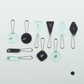 鍵付き　ボードロッカー　ロング　4D ヴィンテージブラウン　日本製 ボードロッカー ロング4D（日本製）ヴィンテージブラウンの卸