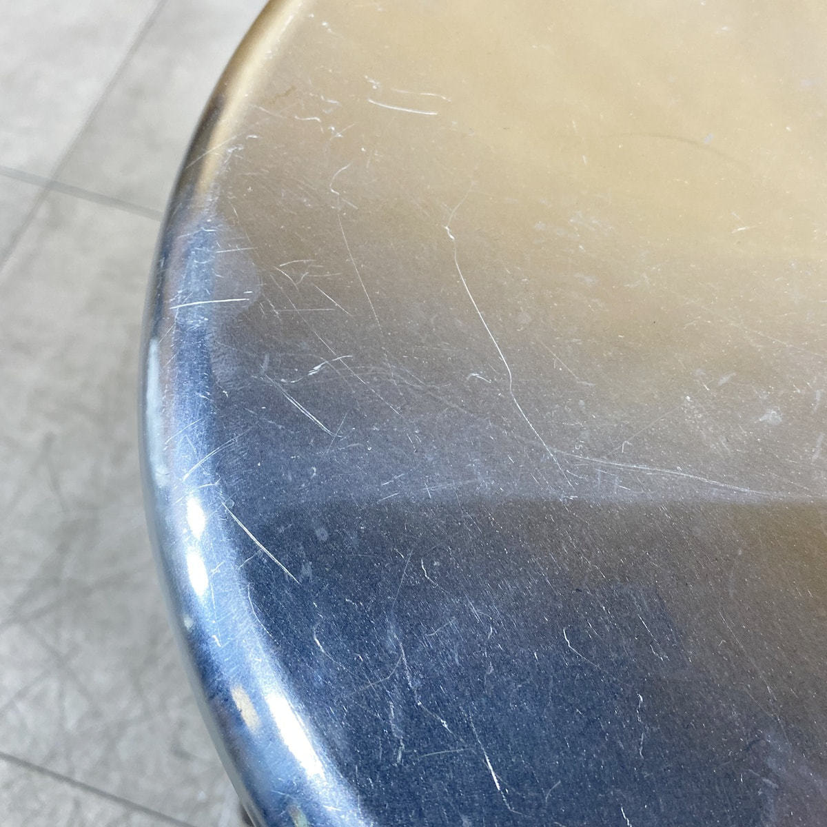 中古】タカラベルモント スツール 『D-STOOL ALUMI（D-スツール アルミ