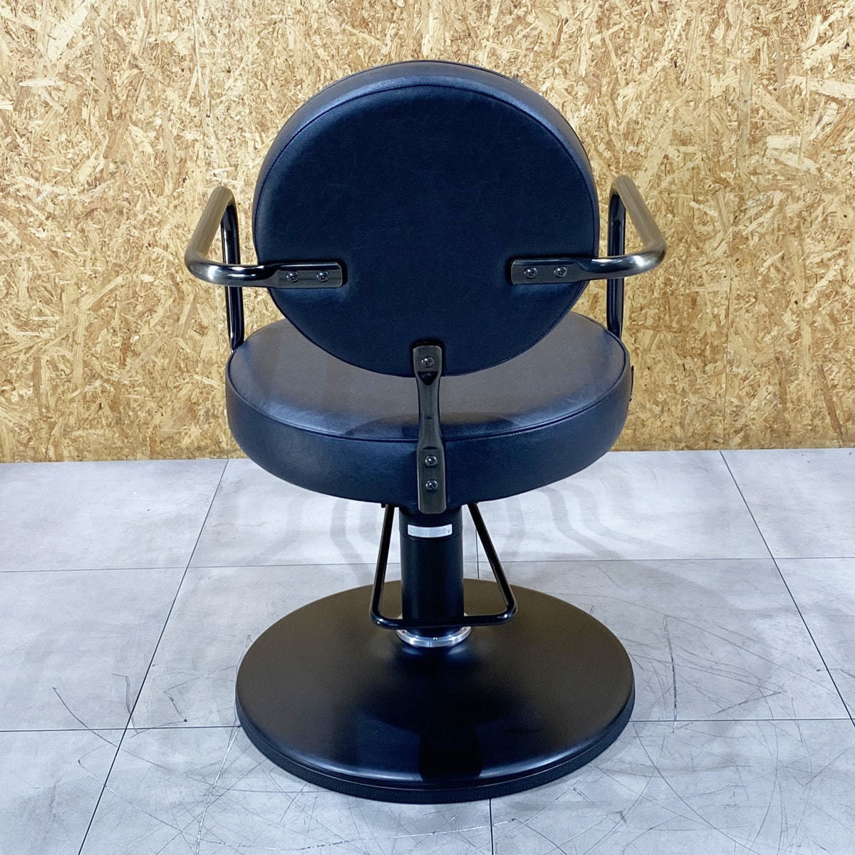 タカラベルモント セット椅子『 Vintage alt al206 』ブラック 中古】タカラベルモント セット椅子 『Vintage alt a1206（ビンテージ