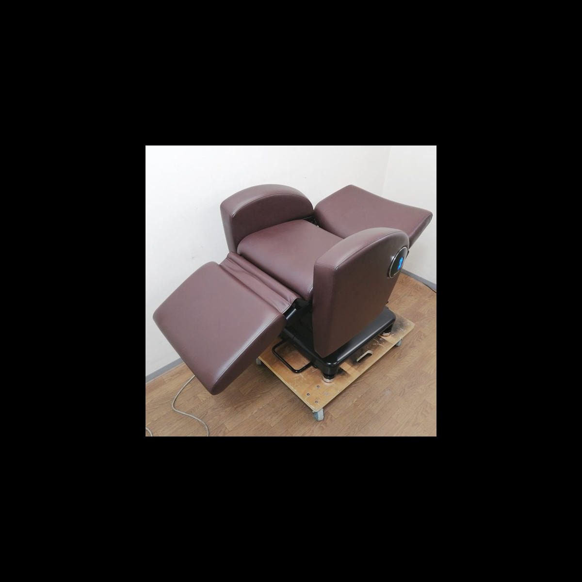 タカラベルモント NSSミラク ブラウン レッグレストロングタイプの卸 