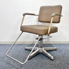 Carre SWEET LINE （キャレ　スイートライン）