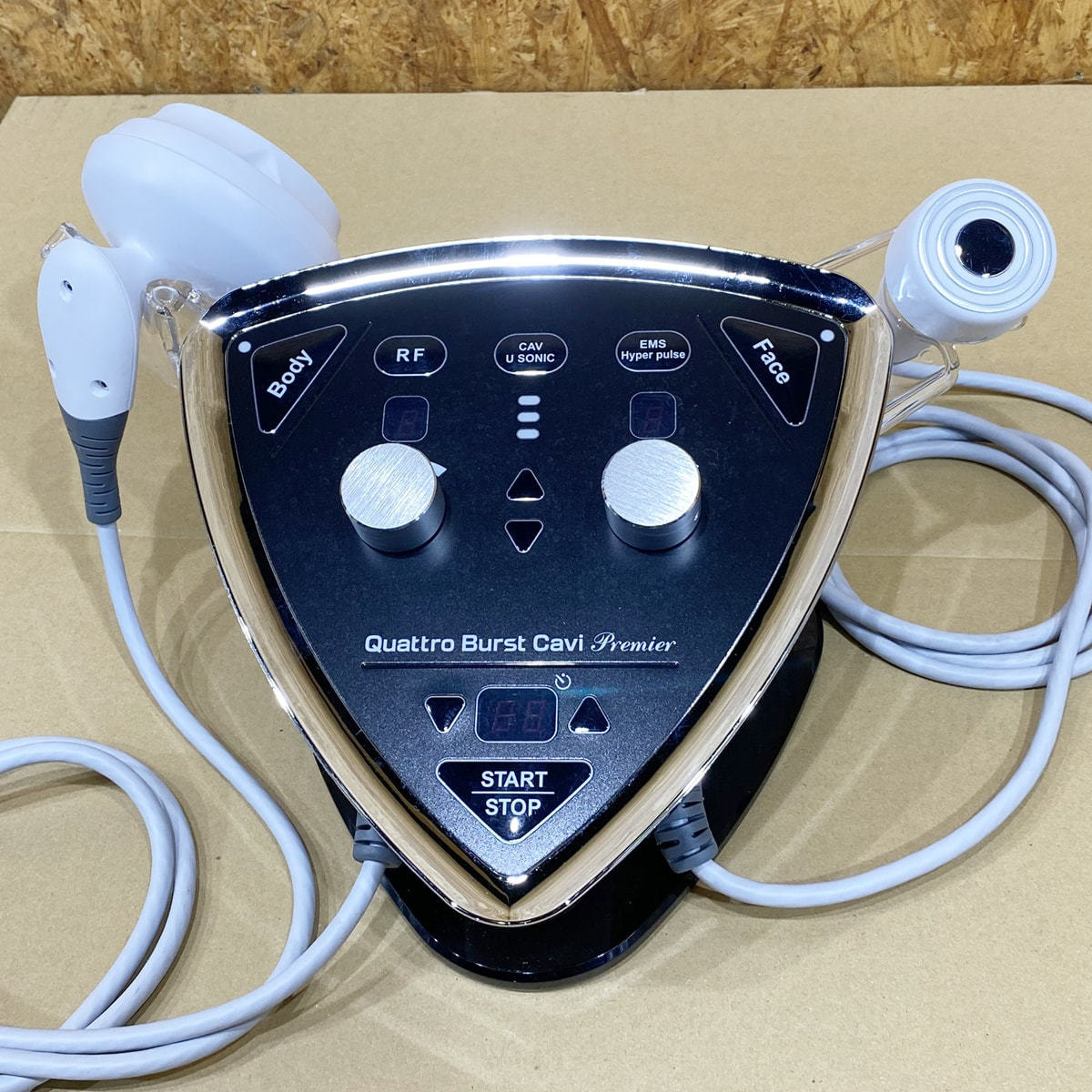 中古】ビューティガレージ エステ機器『Quattro Burst Cavi Premier