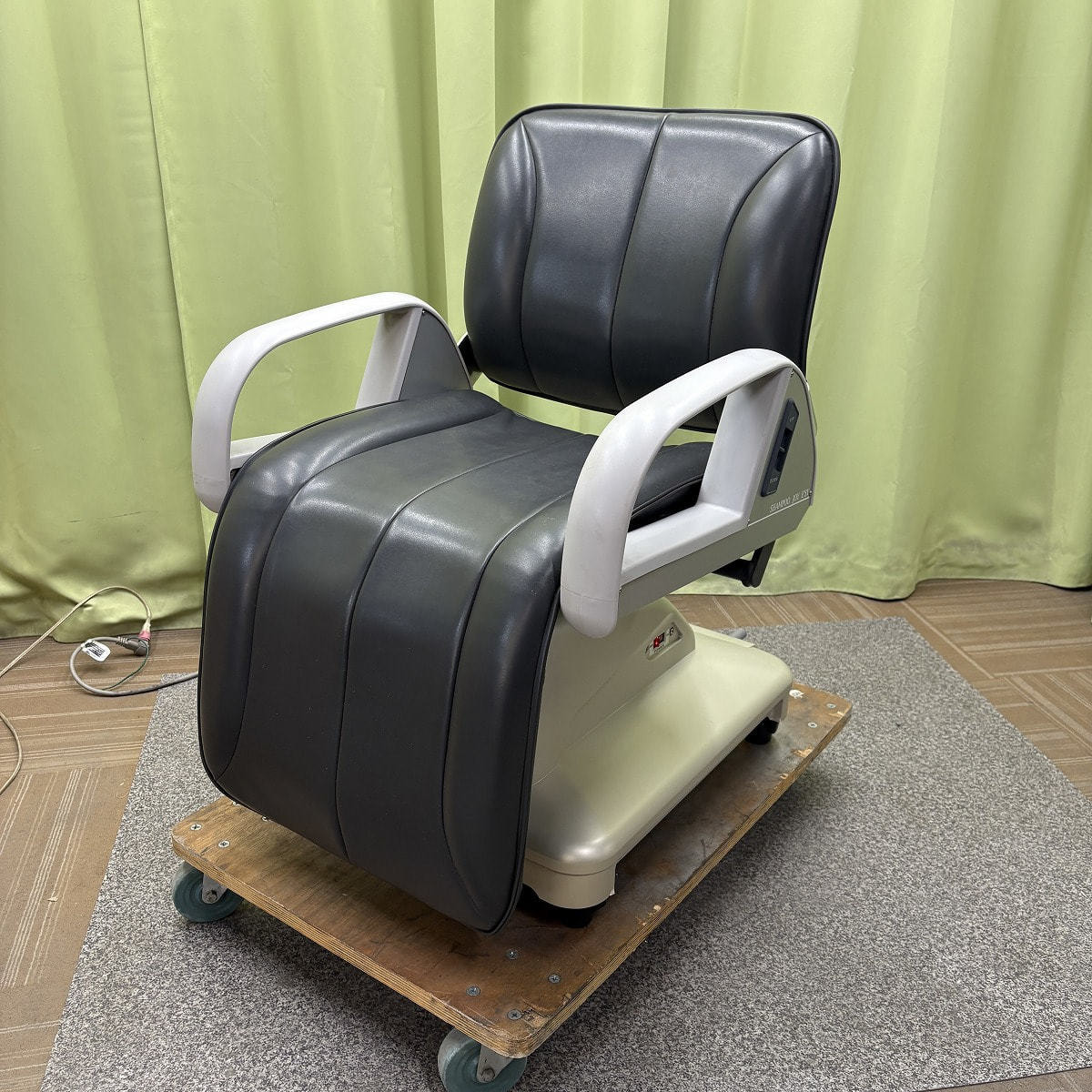 GYP0320 シャンプーチェア1脚 GYP0320 シャンプーチェア1脚 GYP0320