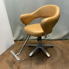 タカラ製セット椅子Nagi(ナギ）