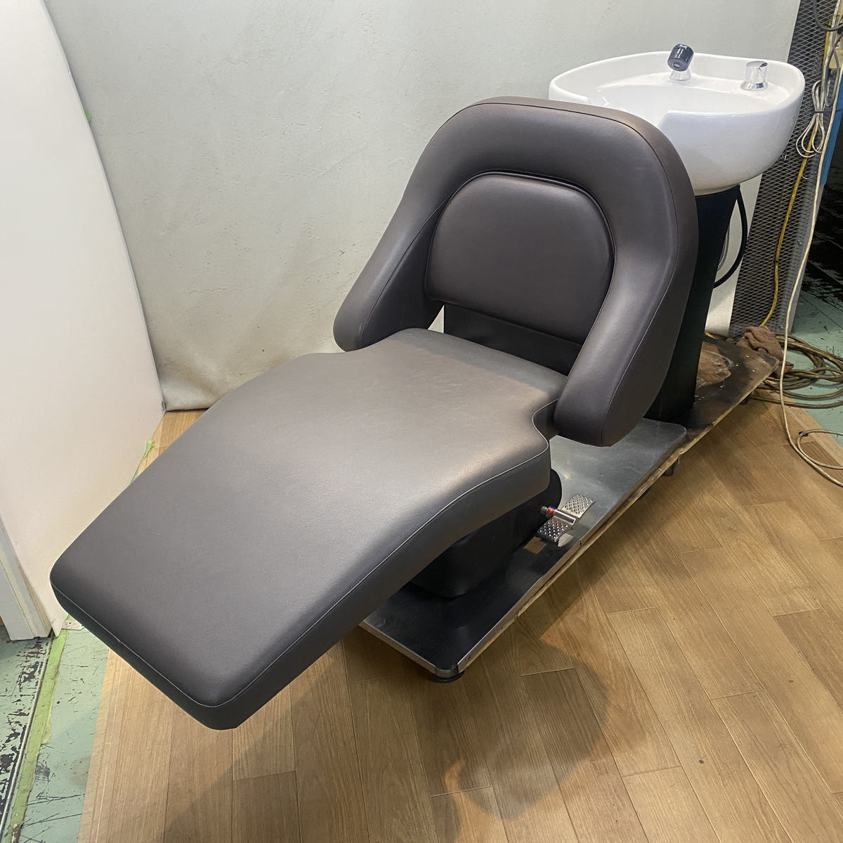 リラクゼーションシャンプーユニット RUBINO【BASIC】(日本製水栓金具