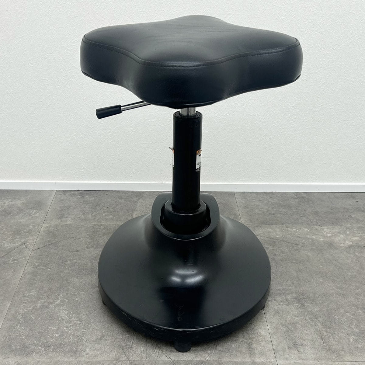 G4美品✨ タカラベルモント ESPOIRスツール Mスツール 美容 業務用 ESPOIRスツール | ミラー・サロン家具・ワゴン等 | 製品情報 | タカラ