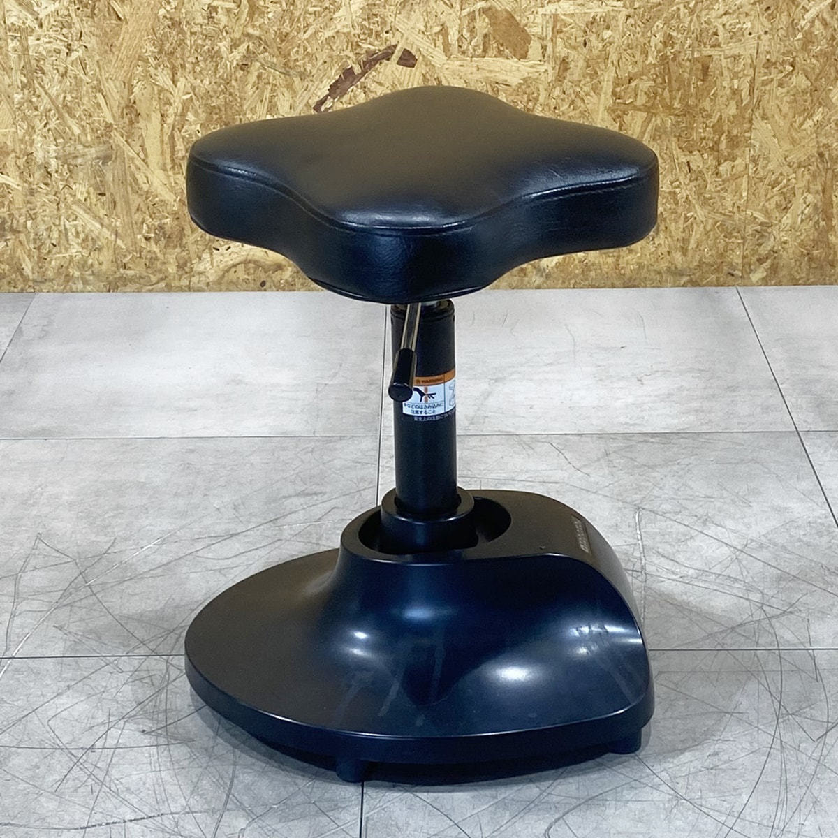 タカラベルモント スツール 中古