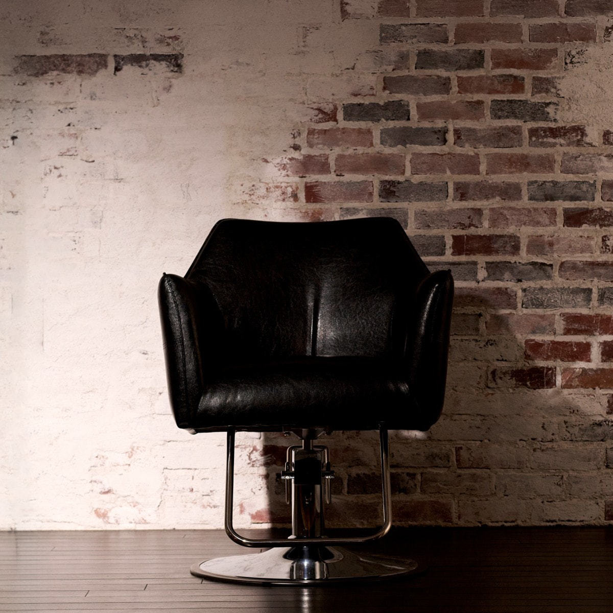 スタイリングチェア SPRINGⅢ（選べる2色＋脚部11タイプ）の卸・通販