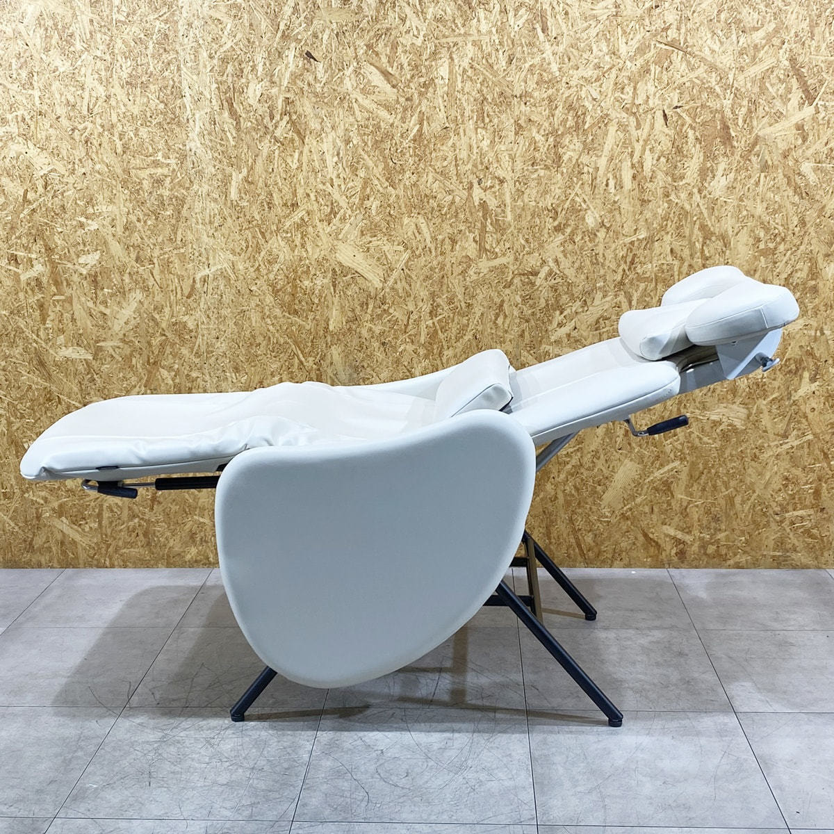 中古】アイラッシュチェア タカラベルモント 『Riche（リーチェ