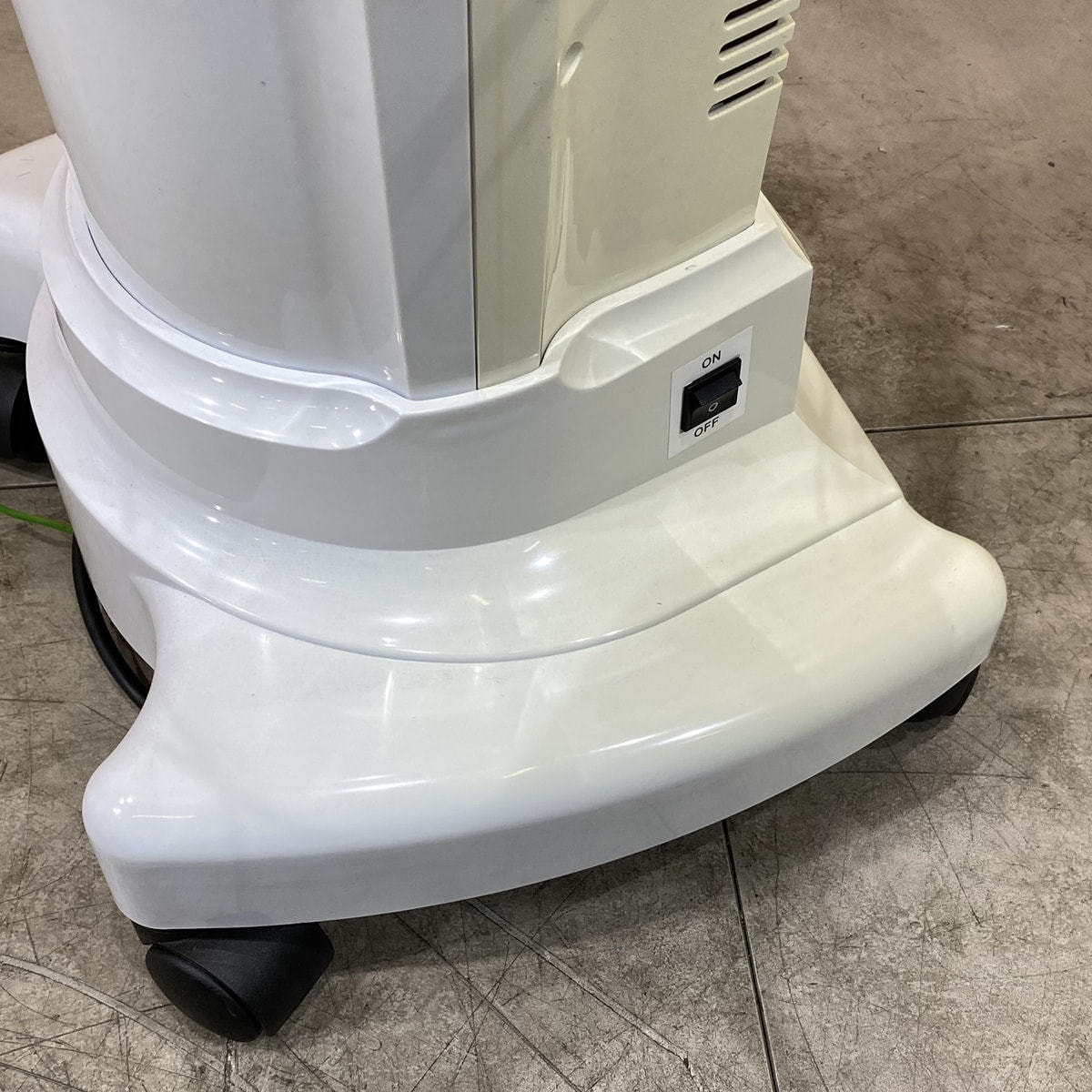 中古】ビューティガレージ 複合フェイシャルスチーマー 『CHROMO MIST