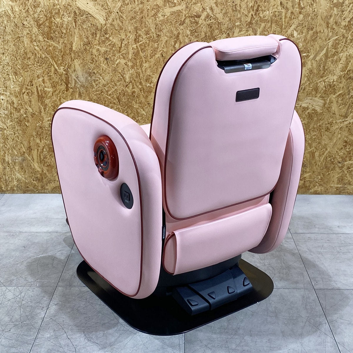 【タカラベルモント マカロン シャンプーチェア ピンク】 中古】タカラベルモント 多機能椅子 『macaron（マカロン）』ローズ