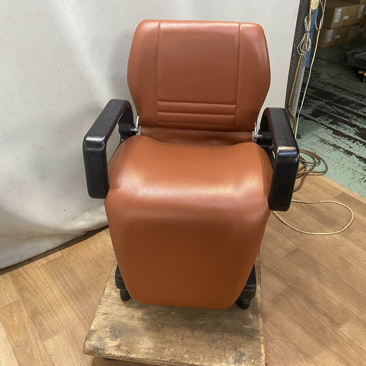 シャンプーJOY2 レッグレスト連動 の卸・通販 | ビューティガレージ