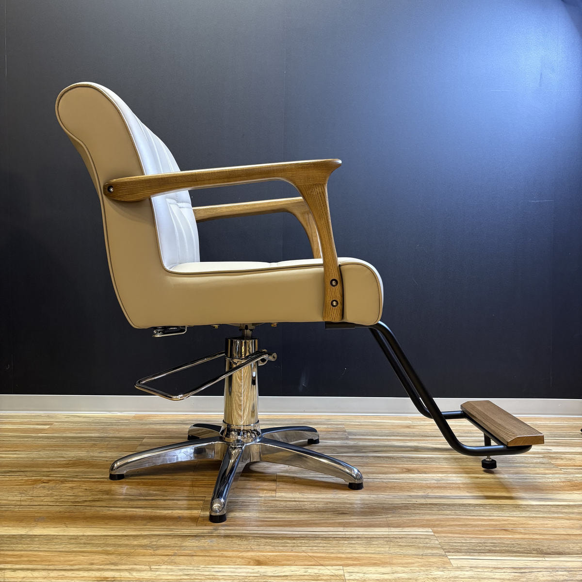 アウトレット】スタイリングチェア BULINO(シートカラー・ベージュ