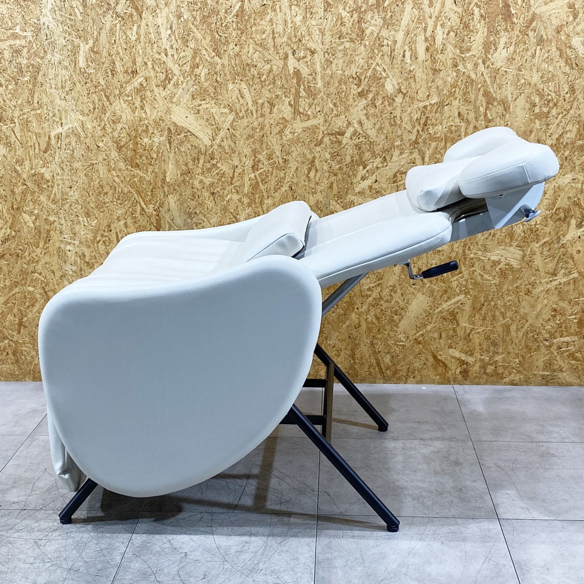 アイラッシュ専用チェア リーチェ（タカラベルモンド製） Eyelash