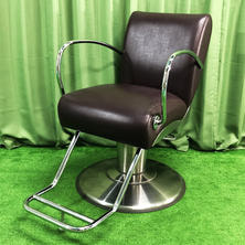 MACCOW Female（マッコウ フィーメイル）