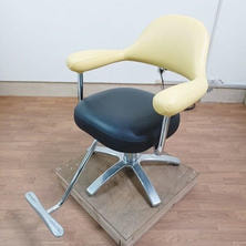 タカラベルモント YAMA ヤマ イエロー ブラック 5本脚ベース タカラベルモント YAMA ヤマ イエロー ブラック 5本脚ベース