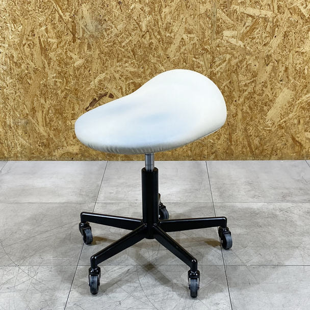 中古】アイラッシュガレージ スツール 『 【GANA】 カルマース』ヌード