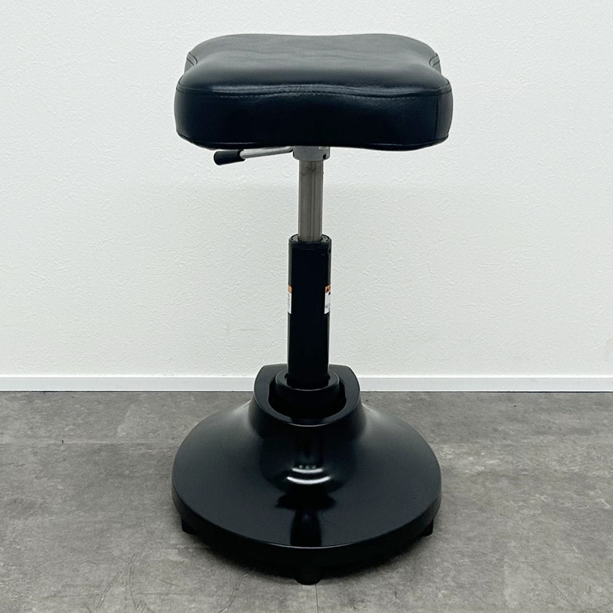 ESPOIR（エスポワール）スツールの卸・通販 | ビューティガレージ