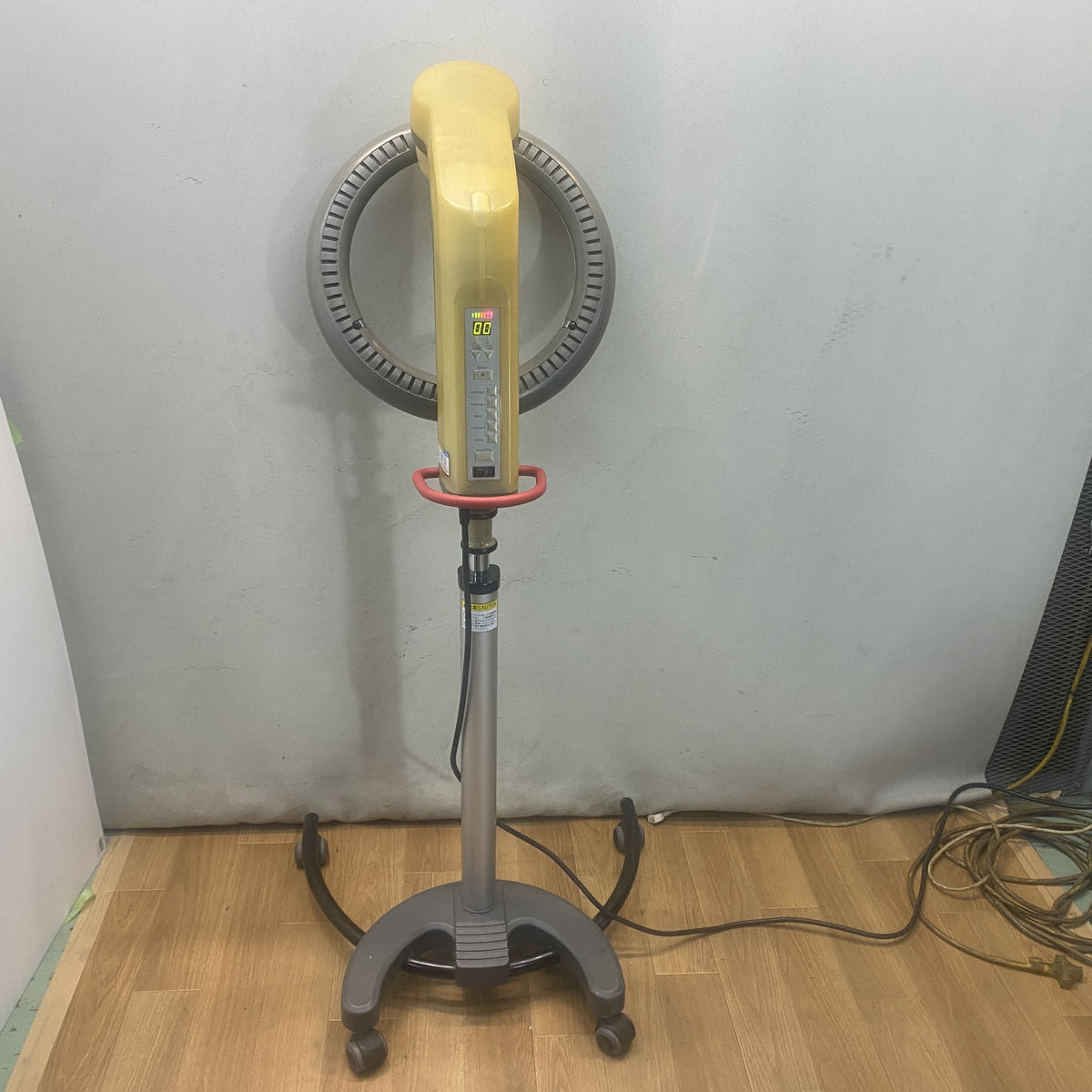 ローラーボールⅡ（ROLLER BALL Ⅱ）スタンドタイプの卸・通販