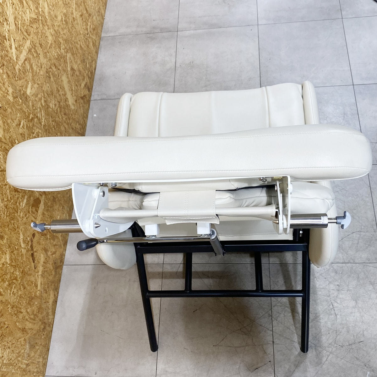 中古】アイラッシュチェア タカラベルモント 『Riche（リーチェ