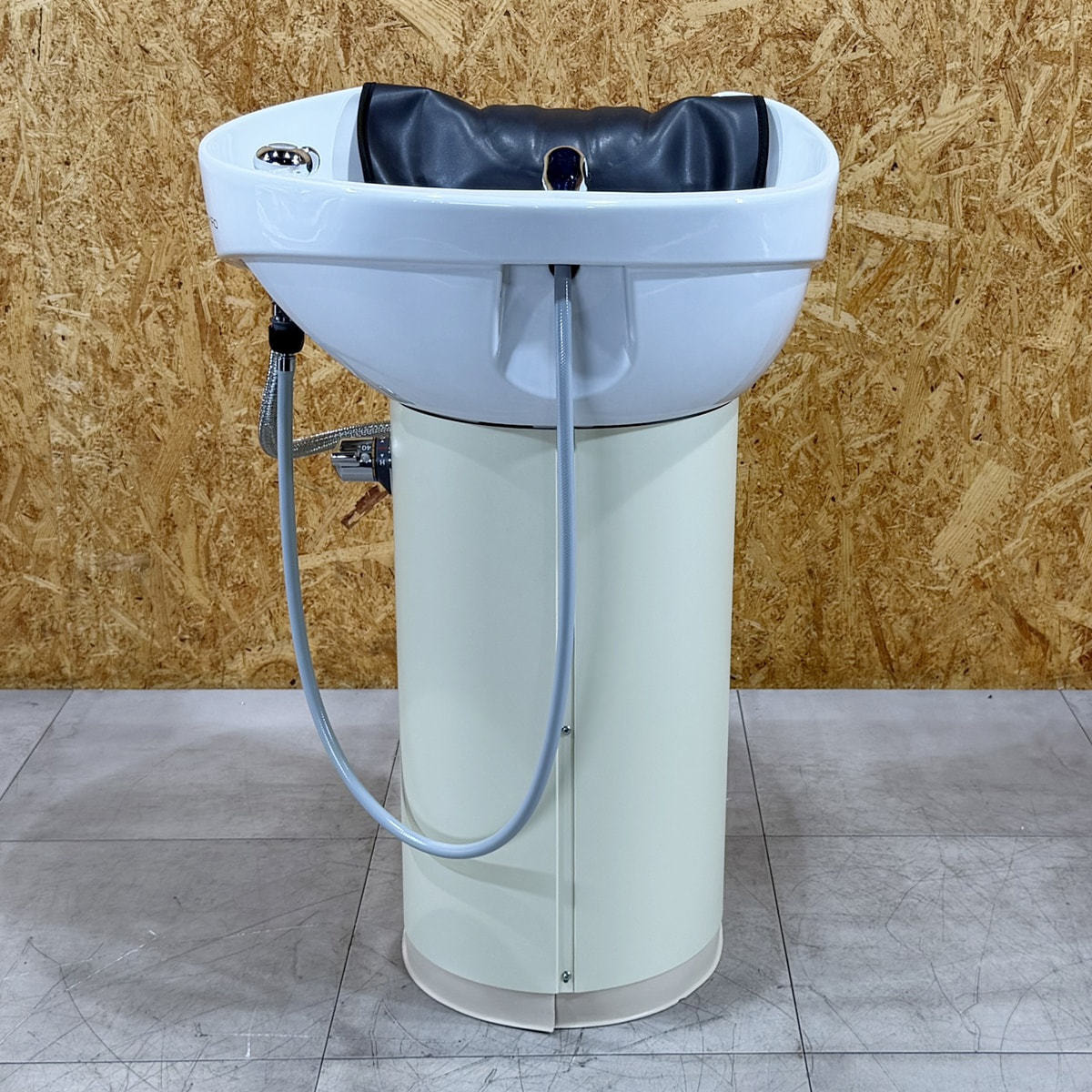 中古】大廣製作所 シャンプースタンド 『OVE shell（オーブシェル 