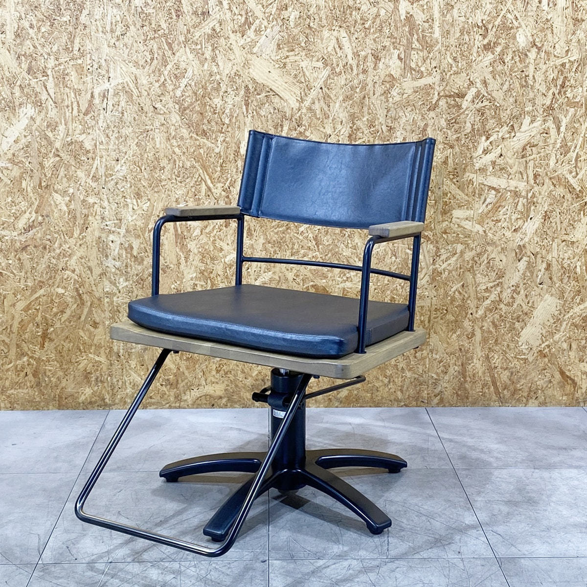 中古】タカラベルモント セット椅子 『r.a.f #02（ラフ ゼロニ）/SP