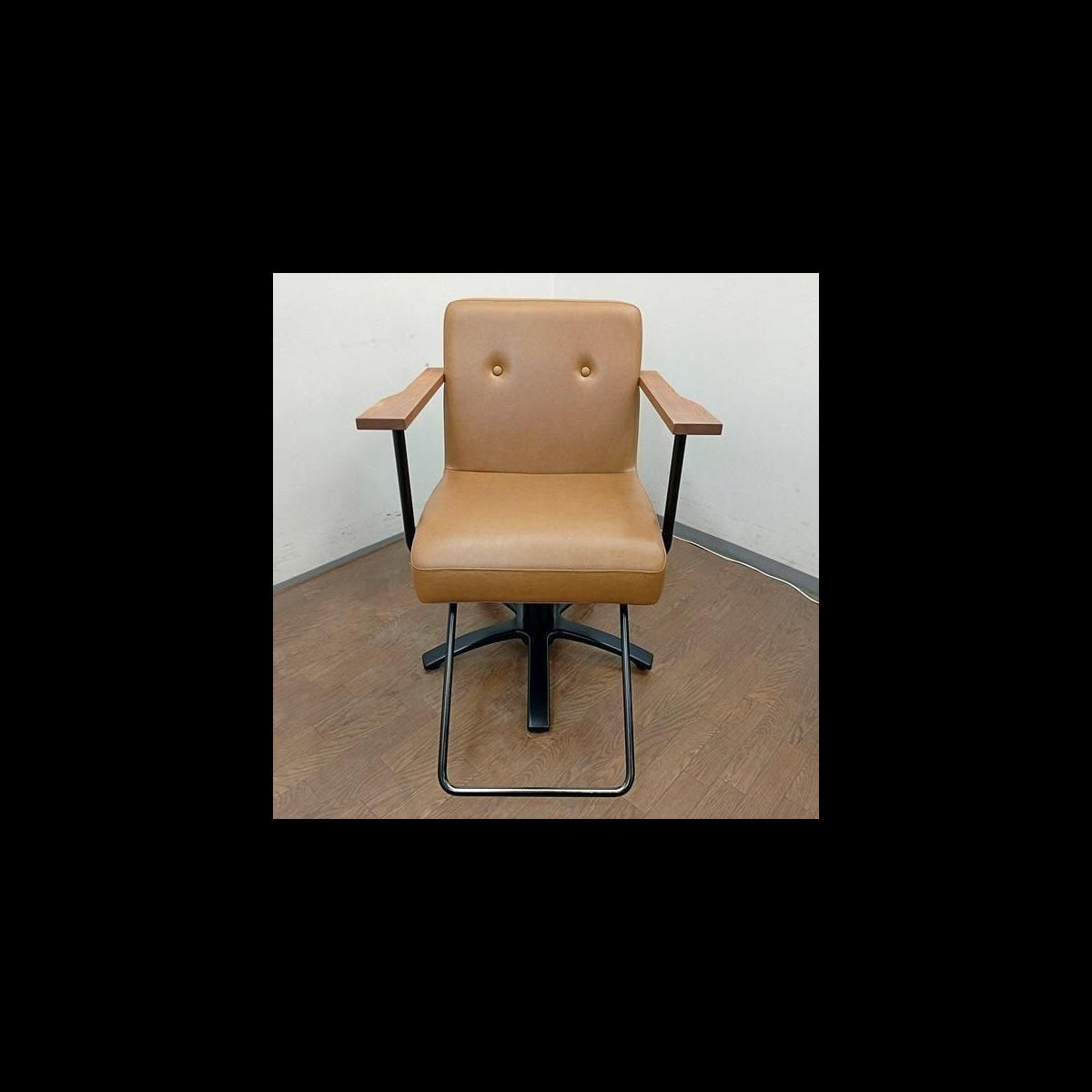 タカラベルモント Vintage alt ビンテージアルト a1202 キャメル 5本脚