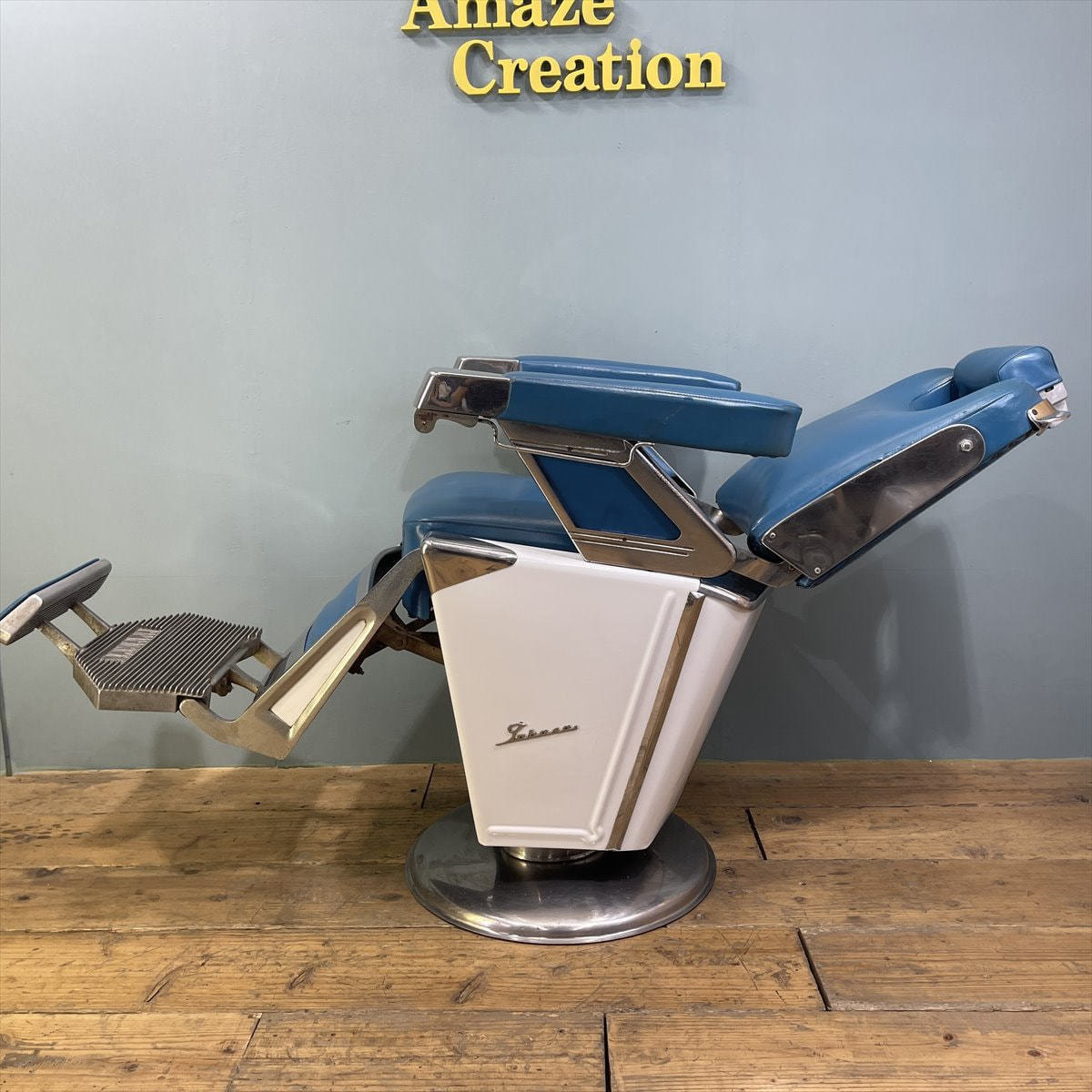 不朽の名機 タカラ57号 理容椅子 不朽の名機 タカラ57号