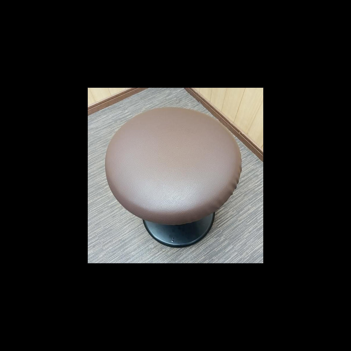 ビューティガレージ ヘッドスパスツール【スイング】 ダークブラウンの