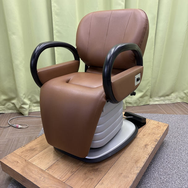 B-111 マークⅡ レッグレスト連動 1