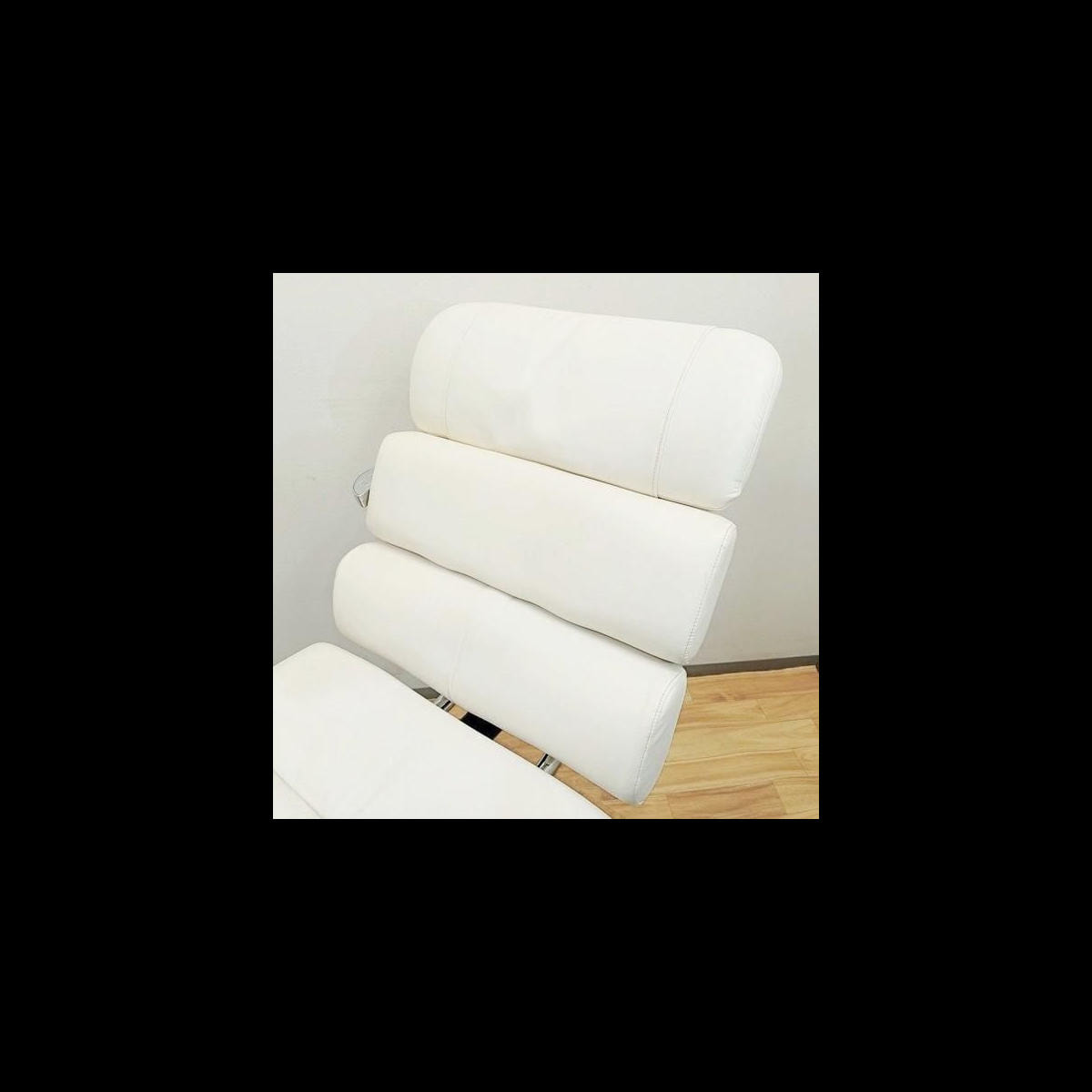 タカラベルモント CALMU カルム ホワイト 右側スイッチ仕様 レザー汚れ